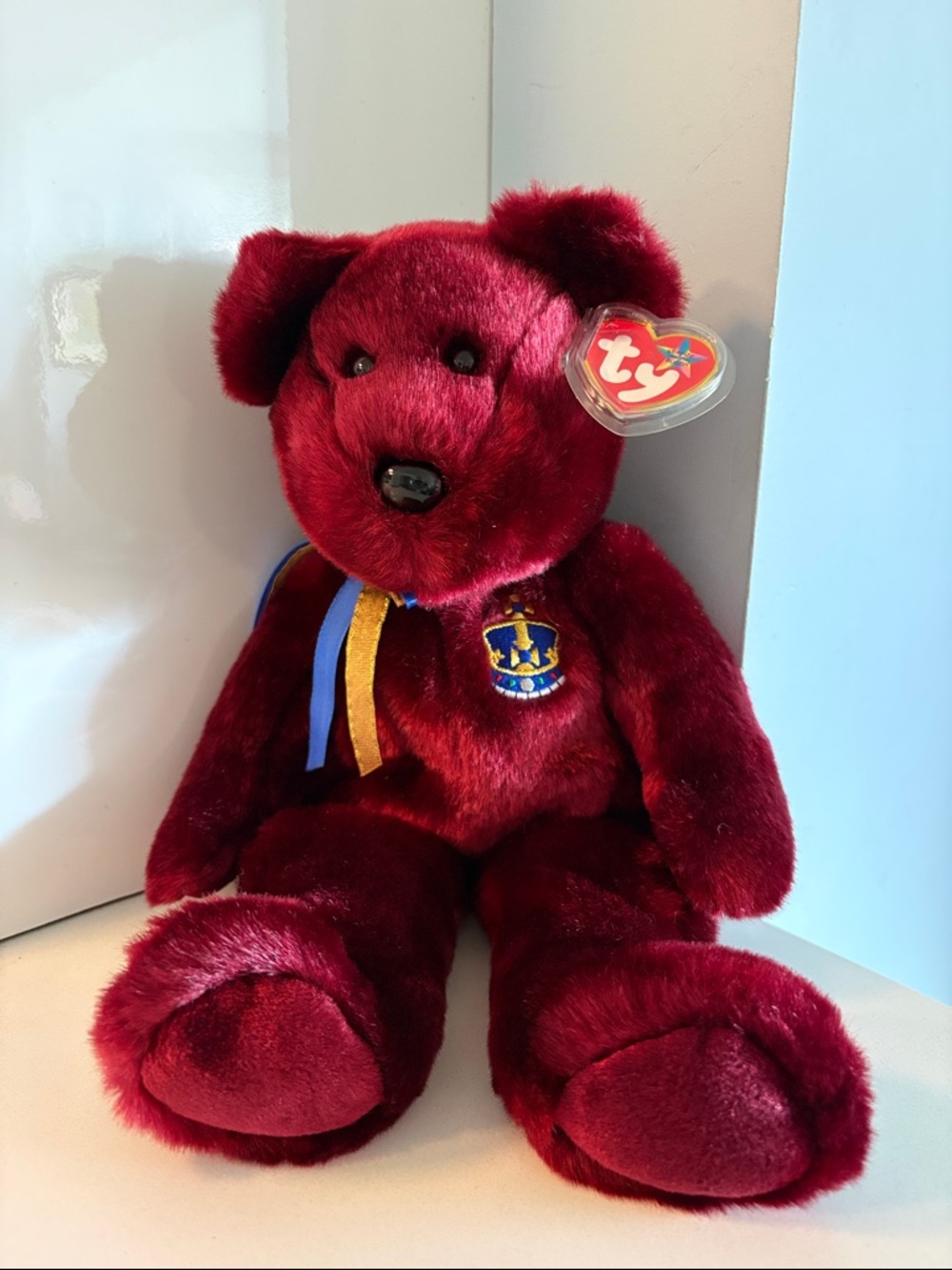 Ty Beanie Buddy- Buckingham the Bear UK Exclusive.